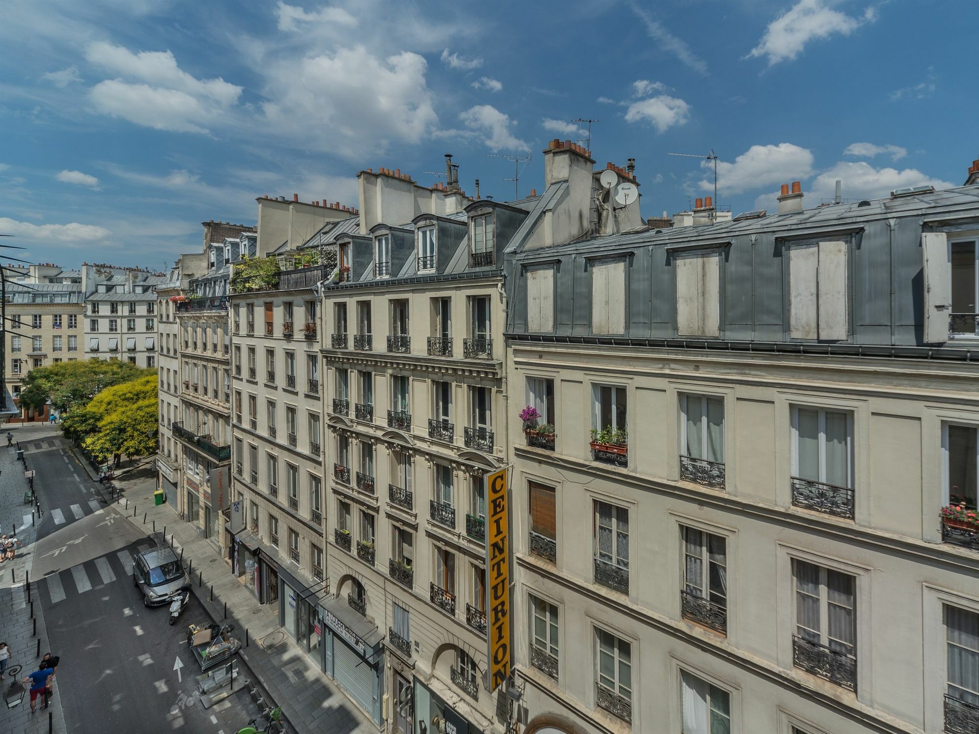 Caire - * Paris